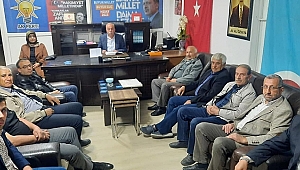 Dinar Ak Parti'de Haftalık Toplantı