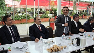  Dinar'da Resmi Bayramlaşma Töreni Yapıldı