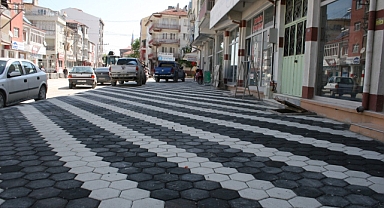 Emirdağ'da Yol Bakım Onarım Çalışmaları devam ediyor..