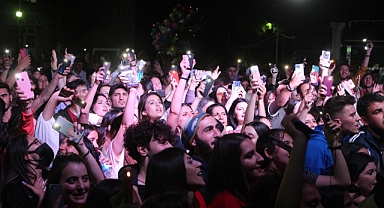 Emirdağ'ın Gençleri Gençlik Konserinde Buluştu