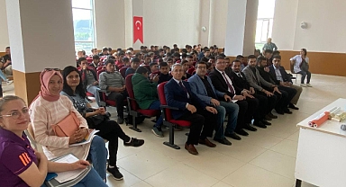 GENÇ GİRİŞİMCİLER, ÖĞRENCİLERLE BULUŞTU