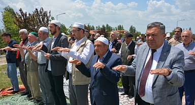 Kılıçarslan’da yağmur duası yapıldı