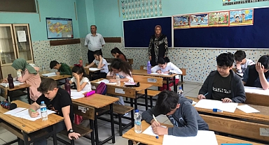KİTAP OKUMA YARIŞMASI'NIN SINAVI YAPILDI