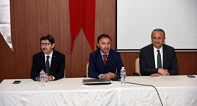 Milli Eğitim Müdürü Yalçın ve İl Müftüsü Kazancı Öğrencilerle Söyleşti