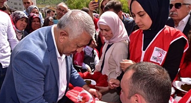 ÖZEL BİREYLERİMİZE ASKER EĞLENCESİ