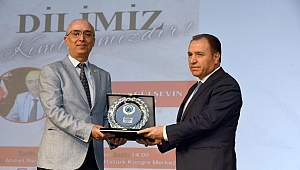 TDK Başkanı Prof. Dr. Gülsevin 