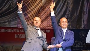 Ülkü Ocaklarından muhteşem konser..