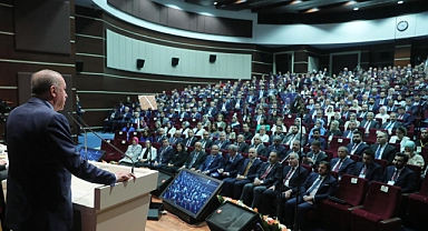 ULUÇAY ÇİFTÇİLERİMİZİN TALEPLERİNİ BİRE BİR CUMHURBAŞKANI ERDOĞAN’A İLETTİ