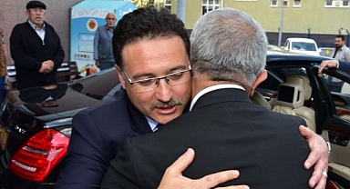 VALİMİZ GÖKMEN ÇİÇEK´DEN VEDA ZİYARETİ