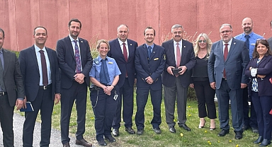 Yurdunuseven, İsveç'te Komisyon Üyesi Milletvekilleri ile bir araya geldi..