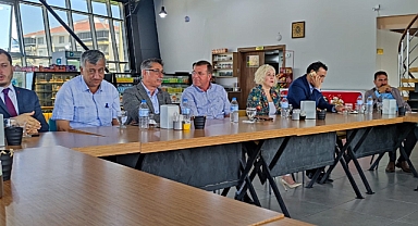 -AFYON TARİHİNDE BİR İLK YAŞANDI; TÜM SİYASİ İL BAŞKANLARI BİR ARAYA GELDİ