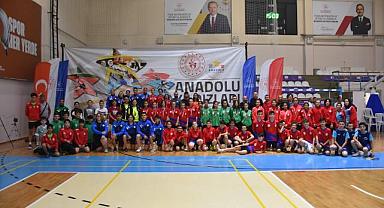 Afyonkarahisar’da ANALİG Badminton Çeyrek Final Müsabakaları sona erdi