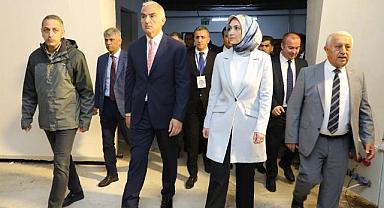 Bakan Ersoy ile Vali Yiğitbaşı Yeni Müze İnşaatını İnceledi