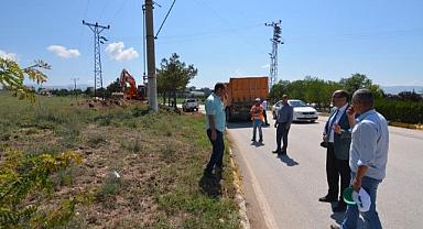 BAŞKAN DR. MUSTAFA ÇÖL HÜDAİ KAPLICALARINDAKİ BİSİKLET VE YÜRÜYÜŞ YOLU ÇALIŞMALARINI İNCELEDİ