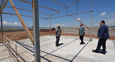 BAŞKAN DR. MUSTAFA ÇÖL YENİ HAYVAN PAZARINI İNCELEDİ