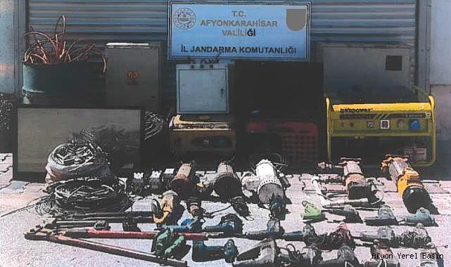 JANDARMA HIRSIZLIK ÖRGÜTÜNÜ ÇÖKERTTİ.!