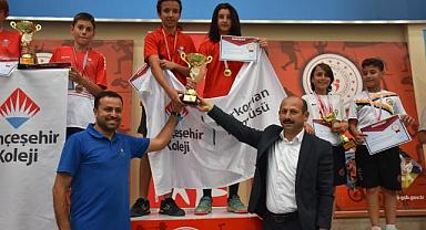 Tenis Yıldızlar Türkiye Birinciliği müsabakaları sona erdi