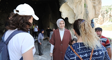 Vali Yiğitbaşı Frigya ve Emre Gölü’nde İncelemelerde Bulundu