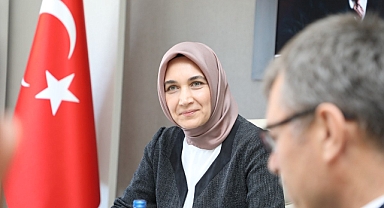 Vali Yiğitbaşı İl Özel İdaresi Birim Müdürleriyle Toplantı Yaptı 