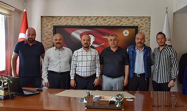 Veli Özcan’dan Dazkırı Belediye Başkanı İsmail Taylan’a Ziyaret