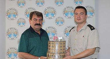 Askerlik Şube Başkanı Büyüköztürk’ten Başkan Sarı’ya veda ziyareti