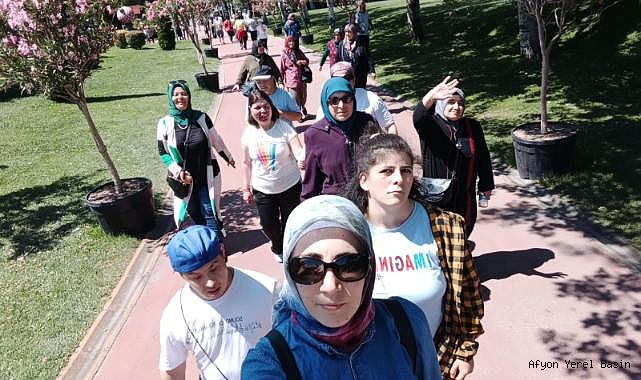 Başkan Özkan'dan Üyelerine Eskişehir Gezisi..!!