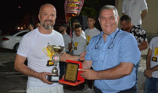 Değirmenayvalıspor şampiyonluğunu kutladı