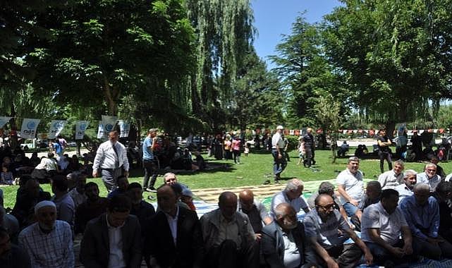 Milli Görüşcü kuruluşlar piknikte buluştu