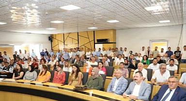 ZEYBEK BAŞKAN PERSONELİYLE BAYRAMLAŞTI