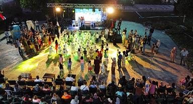 Emirdağlı Çocuklar Gülsün Diye…