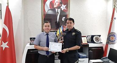  Kaymakam Kapankaya'dan Emniyet Müdürü Pulat'a Veda Ziyareti