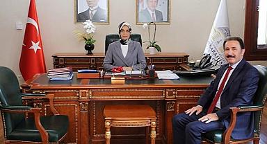  Mustafa TARLACI'dan Afyonkarahisar Valisine Ziyaret 