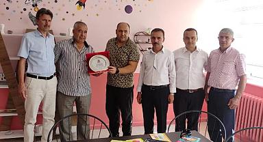 Sandıklı 75. Yıl İlkokulunda Kütüphane ve Drama Sınıfı Açılışı Yapıldı.