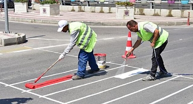 YAYA GEÇİDİ ÇİZGİLERİ YENİLENİYOR