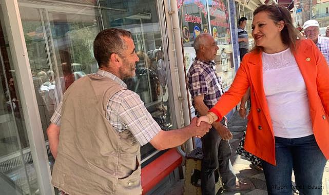“Yoksullaştık diyenler hain ilan ediliyor”