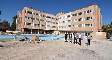 BAŞKAN DR. MUSTAFA ÇÖL YENİ OTEL'DE İNCELEMELERDE BULUNDU