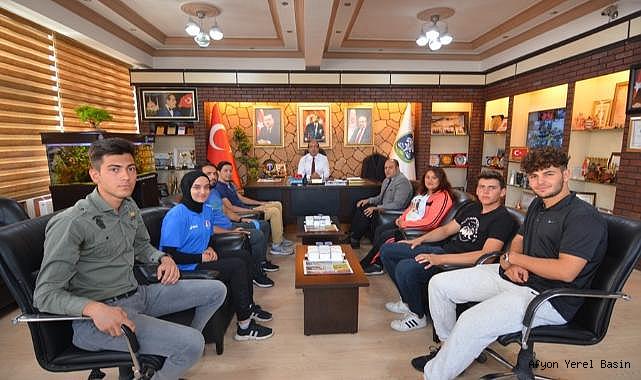 BESYO VE POMEM ÖĞRENCİLERİNDEN BAŞKAN DR. MUSTAFA ÇÖL’E ZİYARET