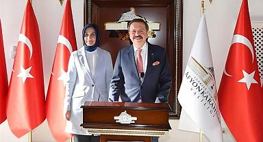 Cumhurbaşkanlığı YİK Üyesi Çiçek ve TOBB Başkanı Hisarcıklıoğlu’ndan Afyonkarahisar’a Ziyaret