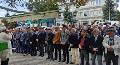 Şehit P.Uzm.Çvş. Muammer ARI'nın Annesi Hava ARI vefat etti.