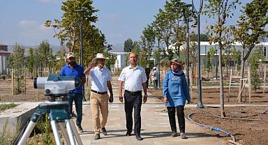 Şuhut Millet Bahçesinde 98.000 Fidan Toprakla Buluşuyor.