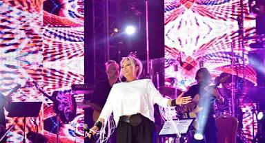  SÜPER STAR AFYONKARAHİSAR´I SALLADI