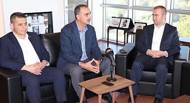 AK PARTİ’DEN SERTESER VE ÇELİKTEN’E “HAYIRLI OLSUN” ZİYARETİ