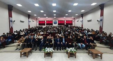 Bolvadin MYO’da “Kariyer Günü” Konferansı Gerçekleştirildi