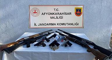 DÜĞÜNLERDE SİLAH ATANLARI JANDARMA AFFETMİYOR.! 