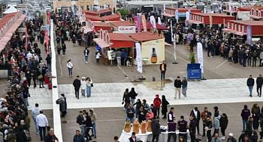 GASTROAFYON FESTİVALİ COŞKUYLA BAŞLADI 