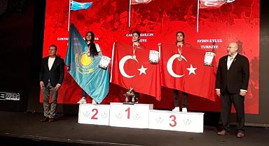 GÜLÇİN ÇAYLAN GURURUMUZ OLDU