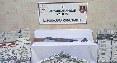 KAÇAK SİGARA SATIŞI YAPAN KİŞİ YAKALANDI.!!