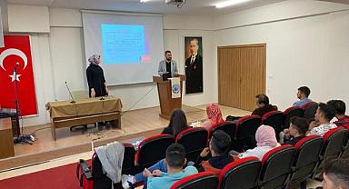 Sandıklı Meslek Yüksekokulunda Erasmus Bilgilendirme Toplantısı Düzenlendi