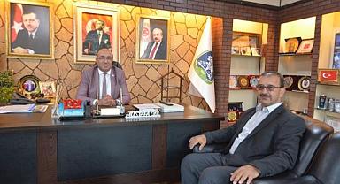 SULTANDAĞI AK PARTİ İLÇE BAŞKANLIĞINDAN ZİYARET