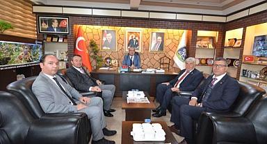 TİCARET BORSASINDAN BAŞKAN DR. MUSTAFA ÇÖL’E ZİYARET